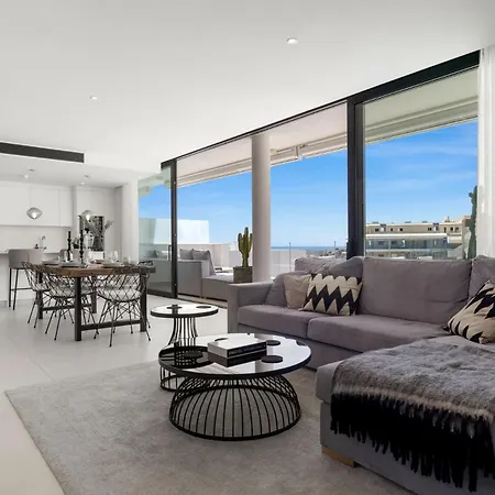 Vivi Homes - Casa Espanola דירה פואנגירולה