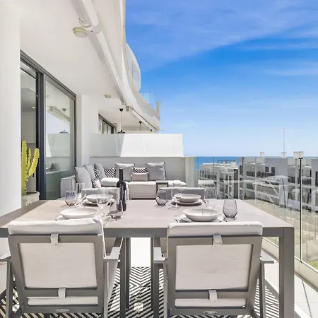 Vivi Homes - Casa Espanola דירה פואנגירולה